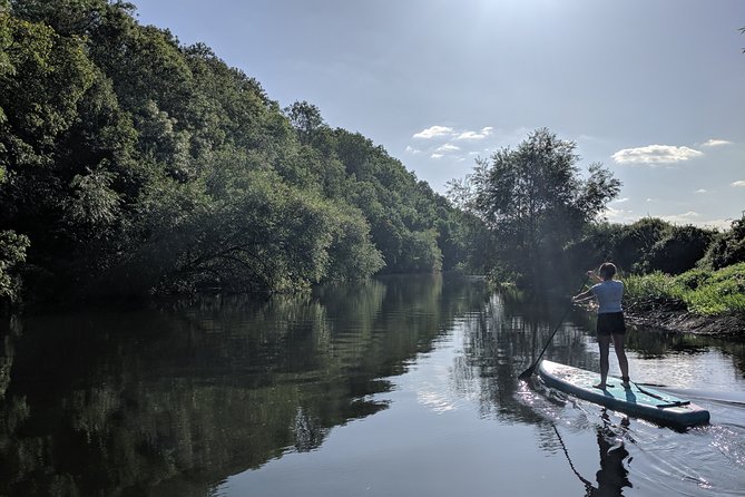 1:1 Private Paddleboarding Tour For Beginners on The River Avon - The practical meeting point and timing