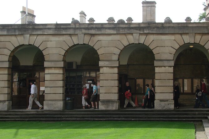 1.5-hour Oxford City and University Walking Tour - A short walk that still takes some planning