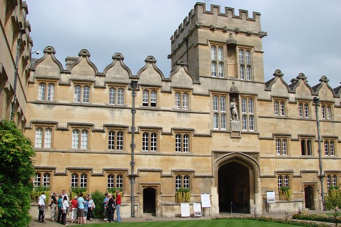 1.5-hour Oxford City and University Walking Tour - What $38.14 buys you