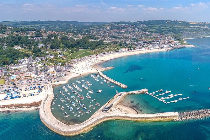 2 DAY TOUR | Jurassic Coast, Glastonbury, Stonehenge & Salisbury - Glastonbury, Bath, and Salisbury in the wider route