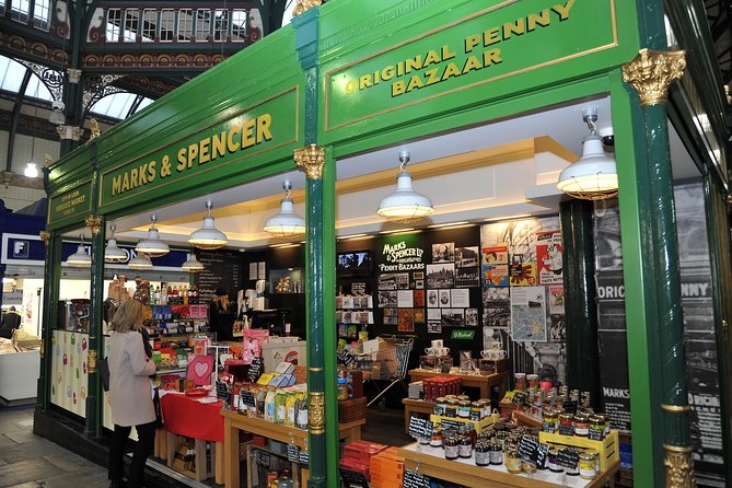 2 Hour Leeds Highlights Walking Tour - Victoria Leeds links a Frank Matcham design with a modern arcade