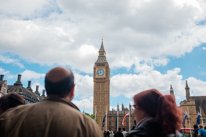 3-Hour Private Guided Walking Tour of London - Trafalgar Square, Covent Garden, and London’s street life
