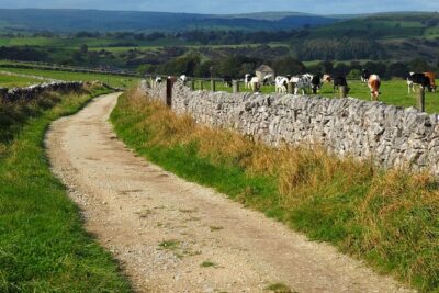 6hr Small Group Peak District eBike Tour