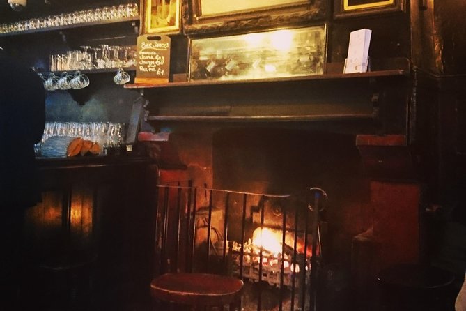 A Christmas Carol and Charles Dickens Old London Walking Tour - Why this Dickens walk works so well