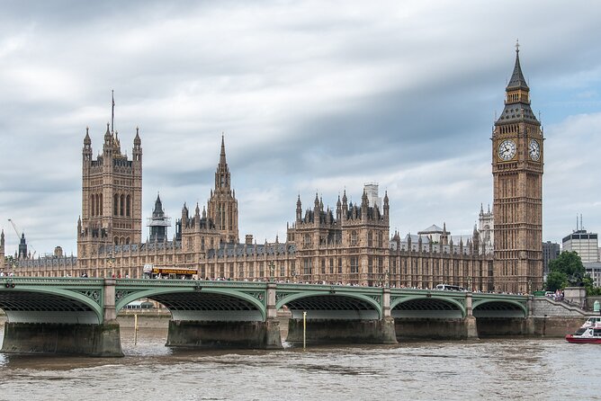 A Muggle's Guide to Harry Potter Walking Tour in London - Temple, Covent Garden, and the London between the spells
