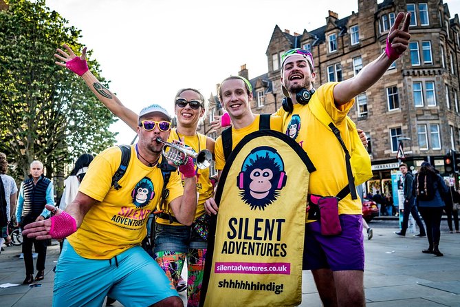 A Silent Disco Adventure in London - Music, Headphones, and the Oddness of Public Dancing