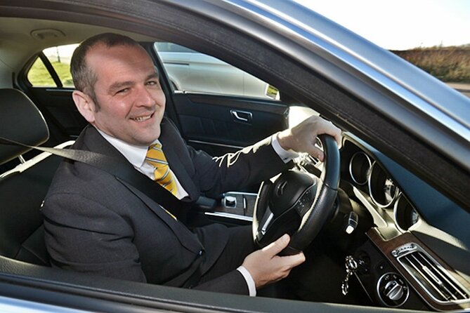 Airport Taxi Service | London Heathrow Airport to Nottinghamshire - What the vehicle adds to a three-hour transfer
