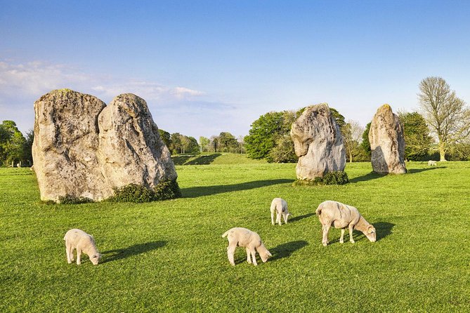 Bath, Avebury and Lacock Village Small-Group Day Tour from London - The coach ride and guide make the difference