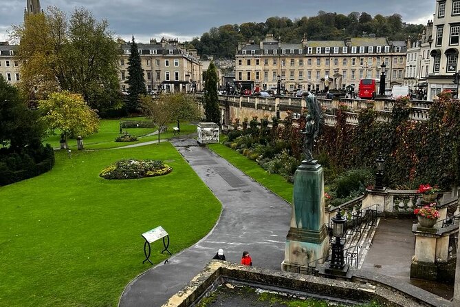 Bath Self-Guided Private Tour - Royal Crescent and Royal Victoria Park