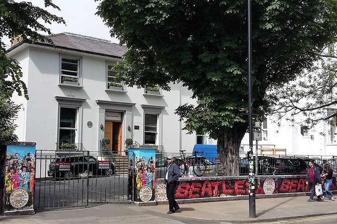 Beatles and Rock Superstars - Private Taxi Tour with Hotel Pickup - Kensington adds Queen, Led Zeppelin, Marley, and Pink Floyd