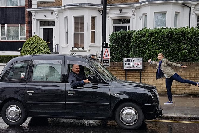 Beatles Fab 4 London Taxi Tour - Abbey Road: the famous crossing, with more to see