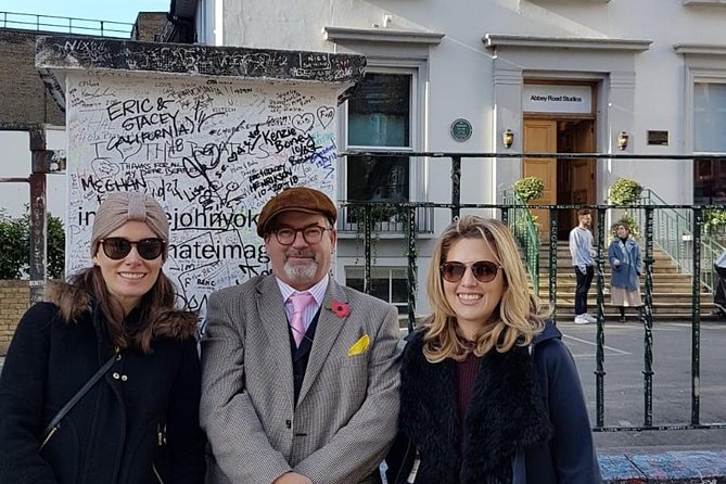 Beatles Fab 4 London Taxi Tour - Guides, commentary, and the personal touch