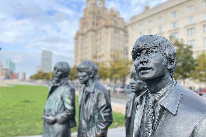 Beatles Guided Walking Tour in Liverpool - Eleanor Rigby: a quick photo stop with a darker mood