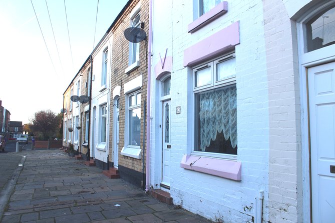 Beatles Liverpool Childhood Homes Tour exc National Trust tickets - Starting with John Lennon at Mendips