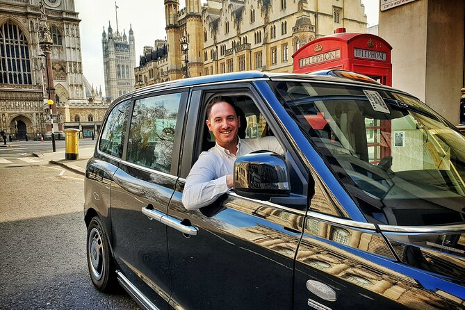 Black Cab Tour of London - Premium Sightseeing Taxi Tour - Mayfair reveals London’s polished and darker sides