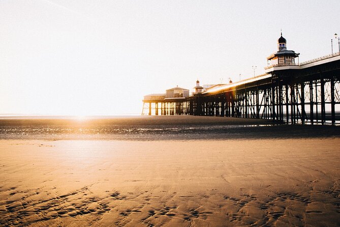 Blackpool Tour App, Hidden Gems Game and Big Britain Quiz (1 Day Pass) UK - Starting in Blackpool with no fixed meeting point