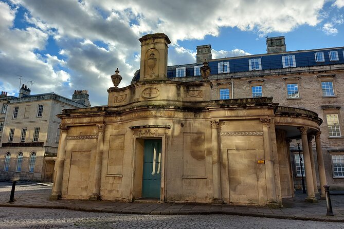 Bridgerton Film Locations - Bath - Private Walking Tour - No. 1 Royal Crescent and Bath’s grandest address