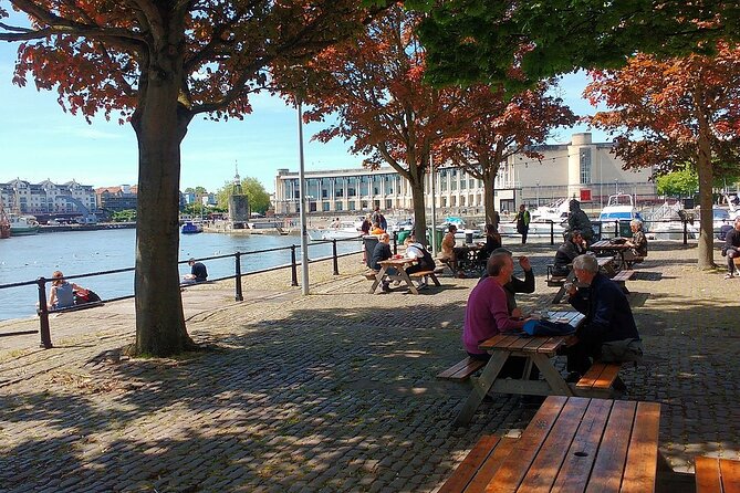 Bristol Harbourside Self-Guided Walking Tour - What this Bristol harbour walk gives you