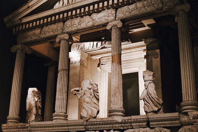British Museum London Guided Tour Semi-Private 8ppl Max - The guides make the difference