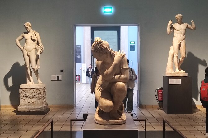 British Museum Private Tour: Ancient Daemons and Timeless Beauty - Meeting the Rosetta Stone and the problem of forgotten languages