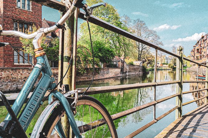Cambridge Riverside Walk From Queen’s College to Trinity College - A quiet Cambridge route with plenty to hear