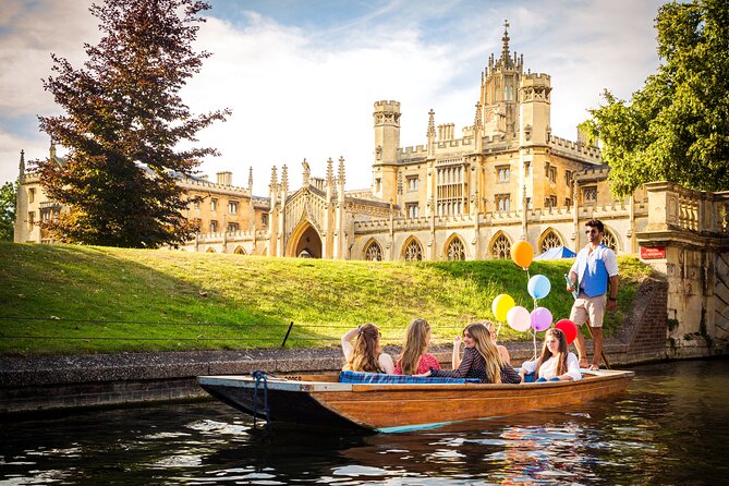 Cambridge - Shared Punting Tour - Shared boat or private tour?