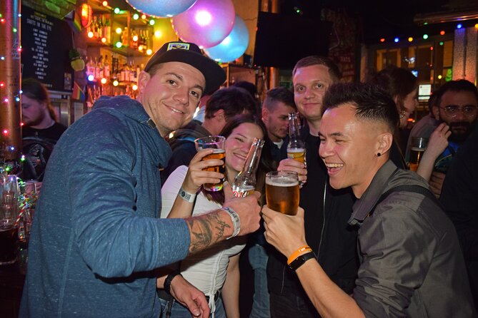 Camden Pub Crawl in London - Dress code, ID, and the practical rules