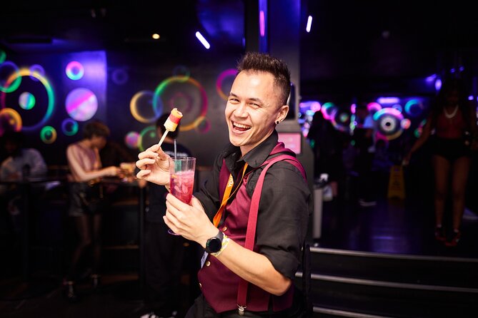 Camden Pub Crawl in London - Who will enjoy this Camden crawl most