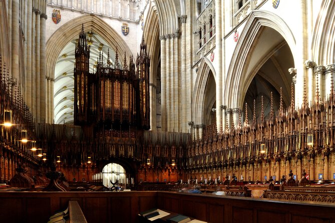 Canterbury Cathedral Hever Castle and Dover Castle Private Tour - Five hours of driving: the real price of the itinerary