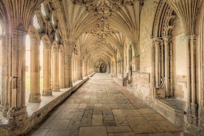 Canterbury Cathedral, Leeds Castle and Dover Castle Private Tour - Leeds Castle, royal connections, and a punt on the moat