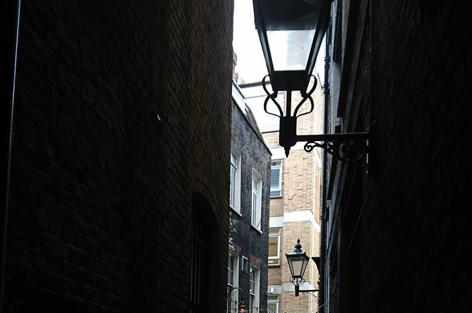 Charles Dickens Old London - Very Small Group Tour - The Royal Exchange and Scrooge’s future