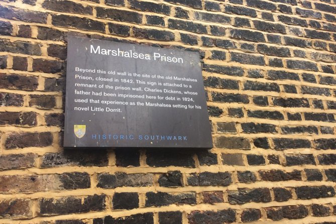 Charles Dickens Private Walking Tour - Lincoln’s Inn Fields and the darker corners of Holborn