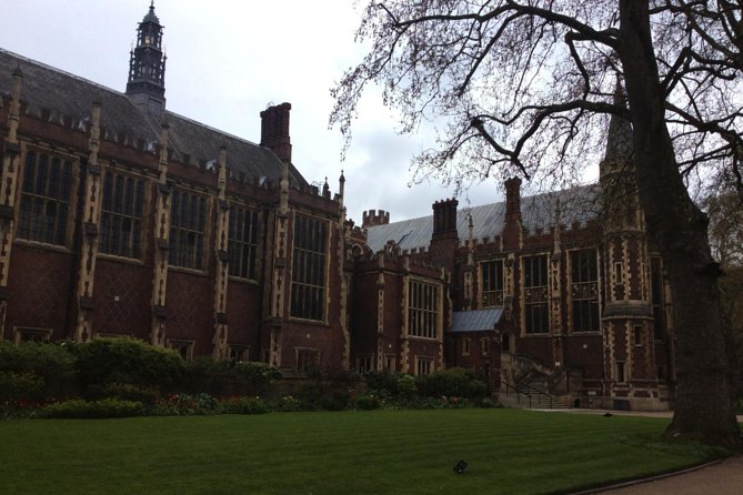 Charles Dickens Private Walking Tour - Bloomsbury and the house where Dickens became Dickens
