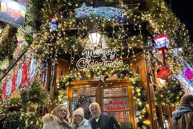 Christmas Lights and Markets London Taxi Tour - Regent Street and Classic London Style