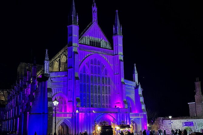 Christmas Mulled Wine Walk of Winchester - Christmas lights along the High Street