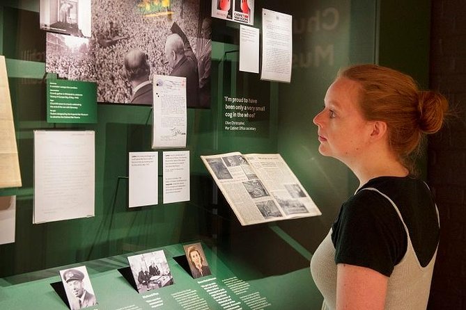 Churchill War Rooms "Behind The Glass" and Private Car Tour - The Churchill War Rooms and their preserved working spaces