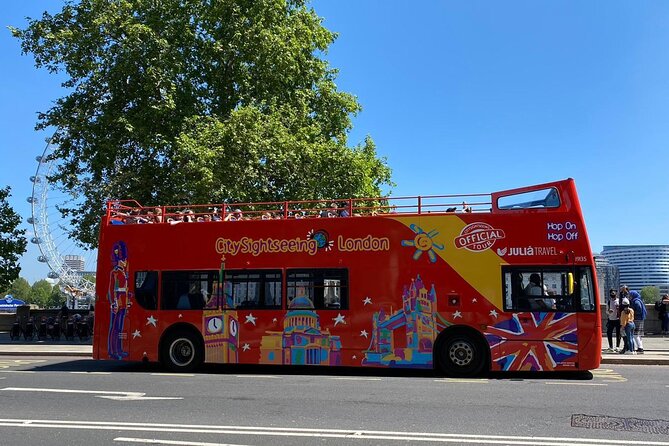City Sightseeing London Hop-On Hop-Off Bus Tour & Bookable Extras - The audio guide is useful, but keep expectations modest