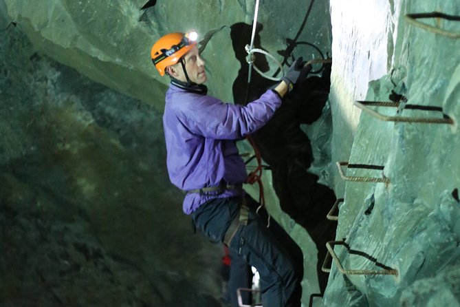 Climb in the Mine - The 10-minute walk before the climbing starts