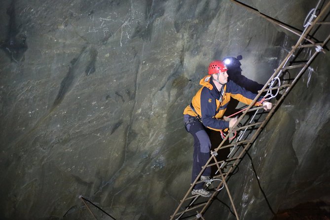Climb in the Mine - Who will enjoy this most?