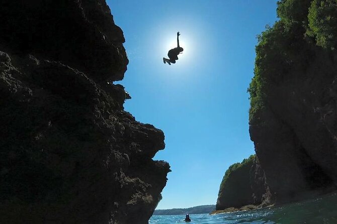 Coasteering Geopark Adventure In Torquay - Why Maidencombe is the right starting point