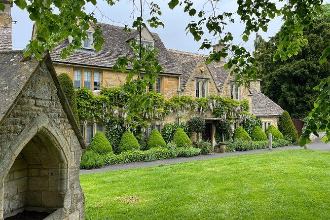 Cotswold Village Private Day Trip from Bath - Bourton-on-the-Water, the main lunch stop