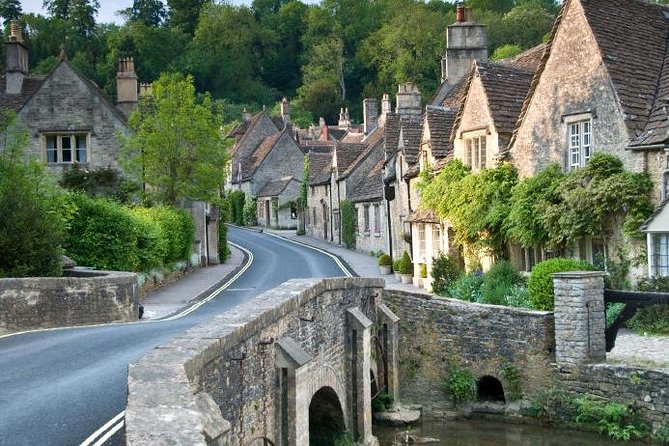 Cotswolds Day Trip from London with Optional Village Lunch - Stow-on-the-Wold is the most useful final stop