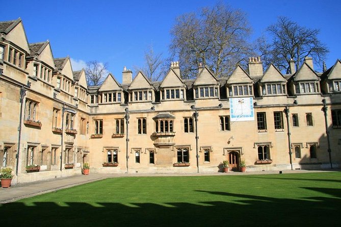 Cotswolds Villages and Oxford Full Day Tour from London - A long day with two very different faces