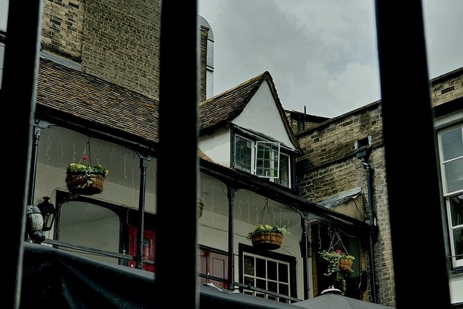 Creepy Cambridge - Cambridge's Most Entertaining Ghost Walk - Sidney Sussex and the strange fate of Oliver Cromwell