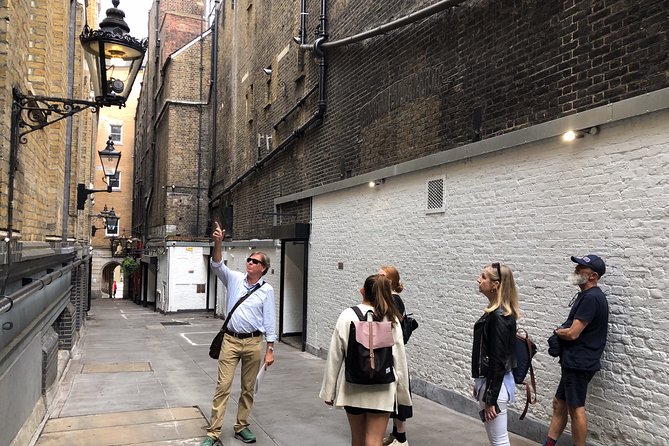 Crime and Policing London Walking Tour - Returning to Scotland Yard and the Metropolitan Police