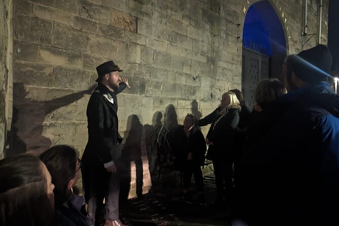 Dark History Walking Tour in Warwick - Why Warwick works so well after sunset