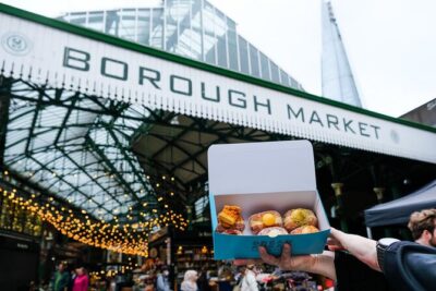 Delicious Doughnuts & Tea: Small-Group Borough Market Experience