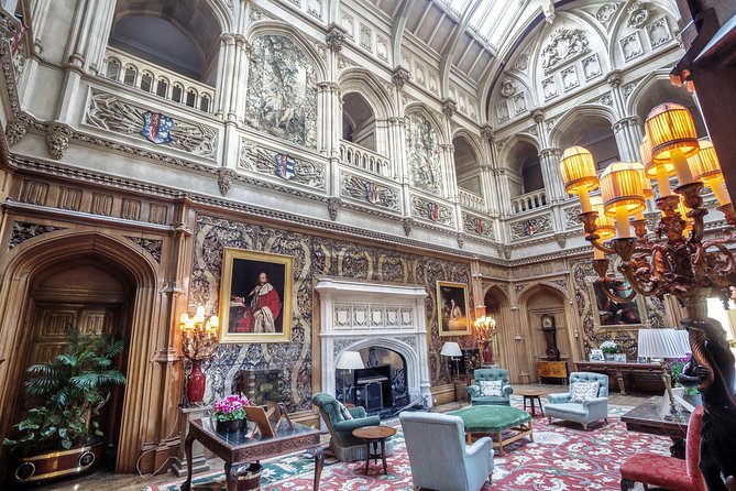 Downton Abbey and Village Coach Tour from London with Highclere - The coach ride is the tradeoff