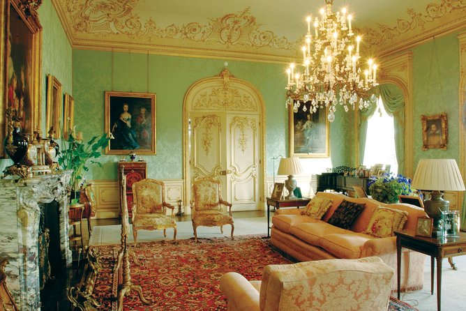 Downton Abbey & Highclere Castle Tour from London, with Oxford - Guides can shape the whole experience