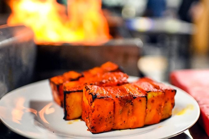 East London Indian Private Food Tour with 8+ Food Tastings - What the guides add to the meal